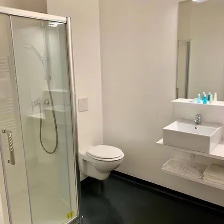 Bordeaux Arena Hotell 3*