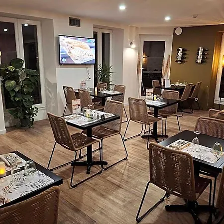 Hotel Bordeaux Arena 3*