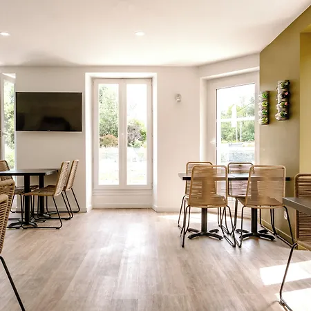 Bordeaux Arena Hotel Latresne