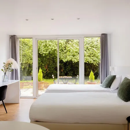 Bordeaux Arena Hotel 3*