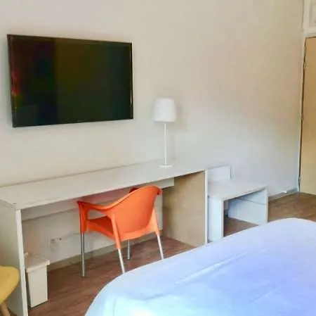 Hotell Bordeaux Arena Latresne