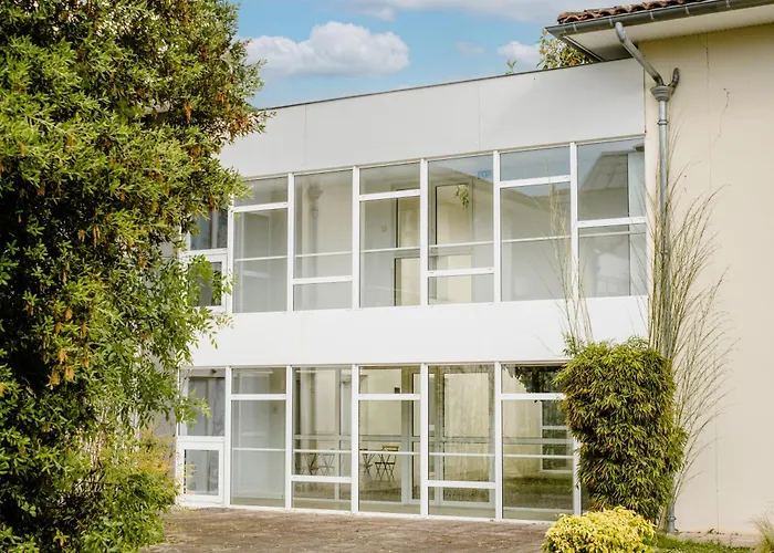 Bordeaux Arena 3* Latresne